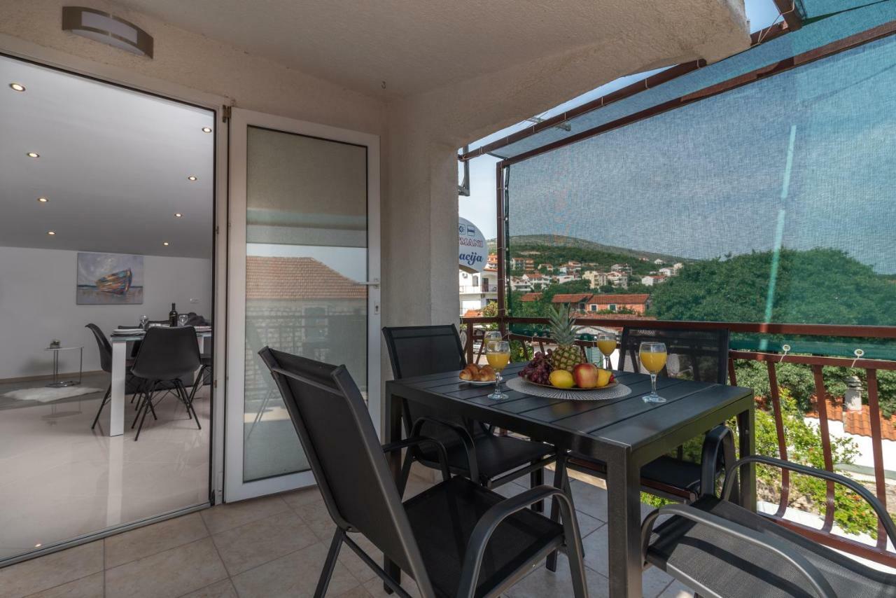 סגט ווראנייצה Apartmani Dalmacija מראה חיצוני תמונה